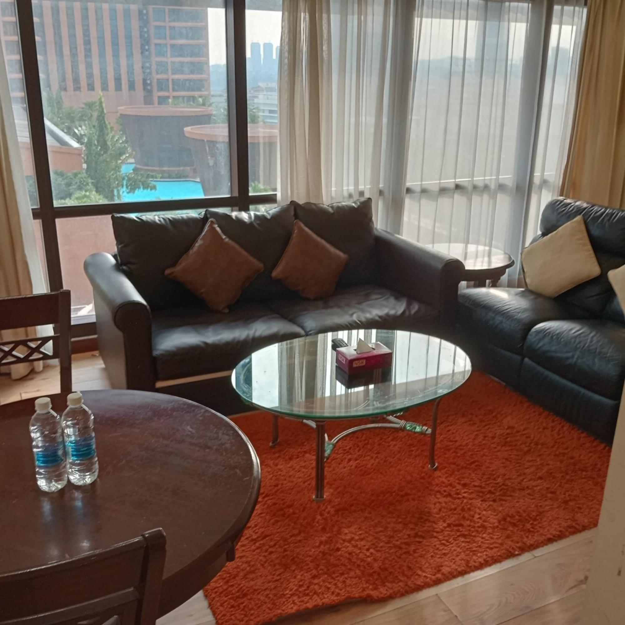 Pangsapuri Standard At Times Square Kuala Lumpur